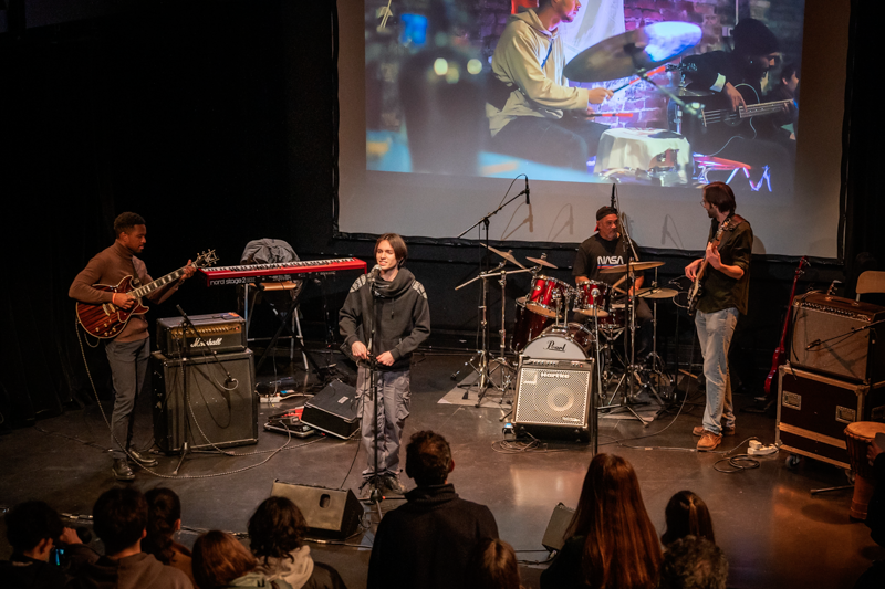 Agrandir l'image, .PNG 2 MB (fenêtre modale)